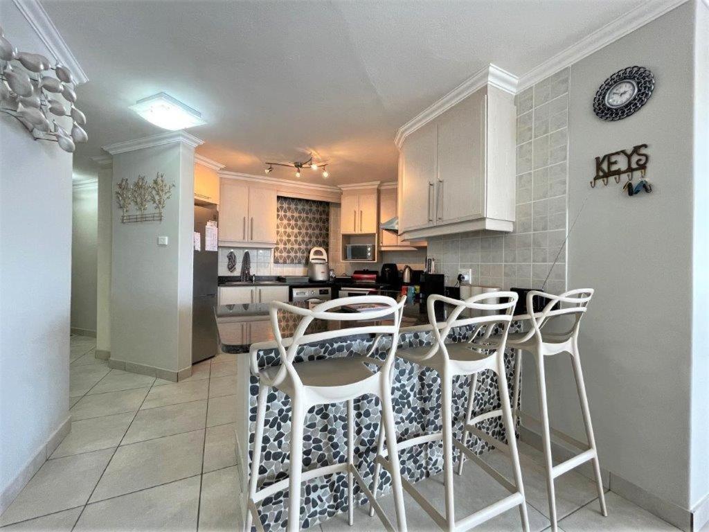Apartment Beachfront @ Driftwood 6 Luxury Family