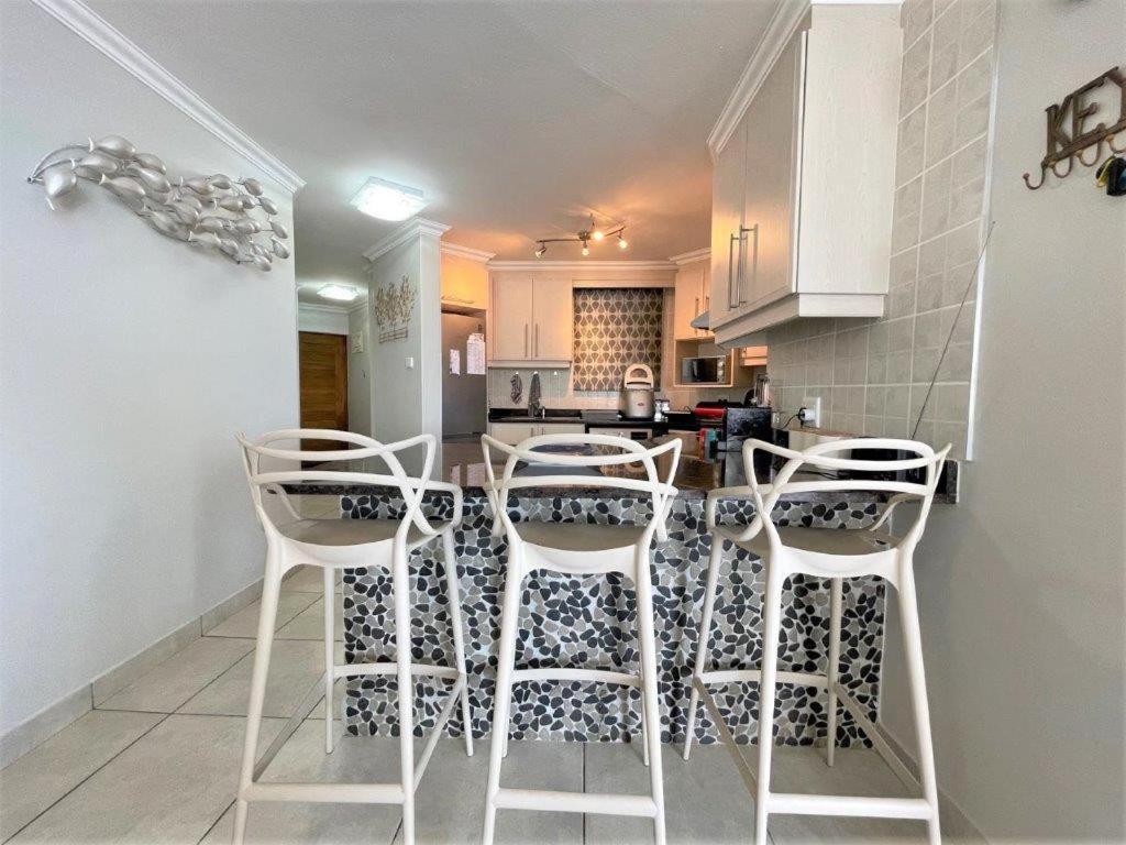 Apartment Beachfront @ Driftwood 6 Luxury Family